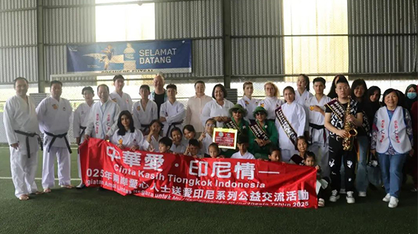 President Zhang Yinjun was invited to participate in the Chou Ta-Kuan Cultural and Educational Foundation's Charity Sale event in Indonesia.