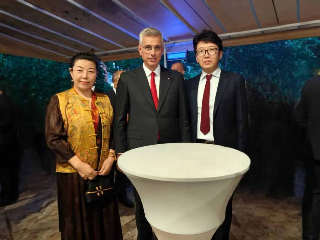 Turkish Minister of Health Memi?o?lu Visits China and Attends Welcome Dinner at Turkish Embassy, Beijing Changier Education Foundation's International Cooperation Reaches New Milestone